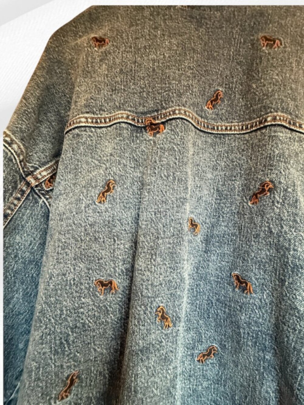 Avec Les Filles Horse Embroidered Ombre Trucker Jacket XL Denim Artisan Wash - Picture 5 of 17